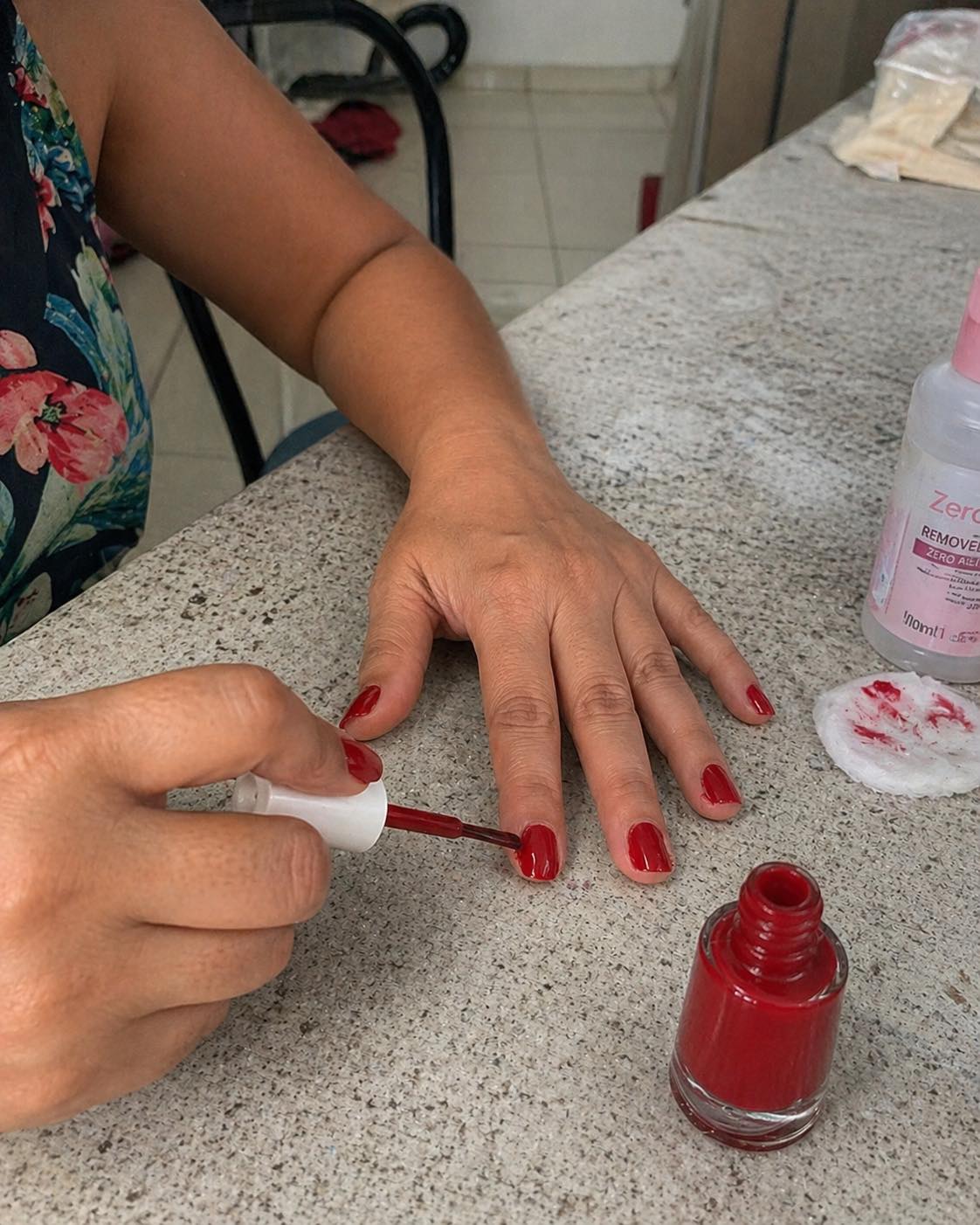 Researchers Uncover Hidden Risks of Nail Polish Application