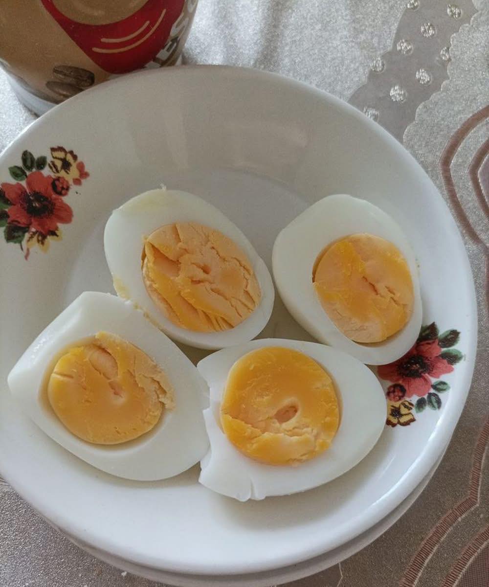 Doctors Reveal What Eating Boiled Eggs Can Do...