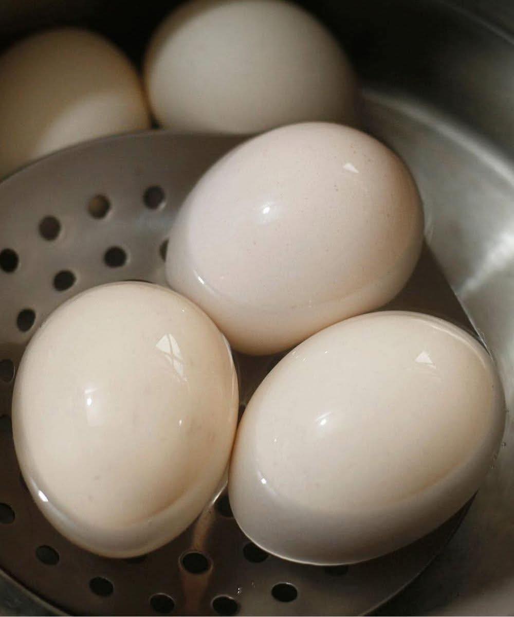 Doctors Reveal What Happens When You Eat 3 Eggs a Day...